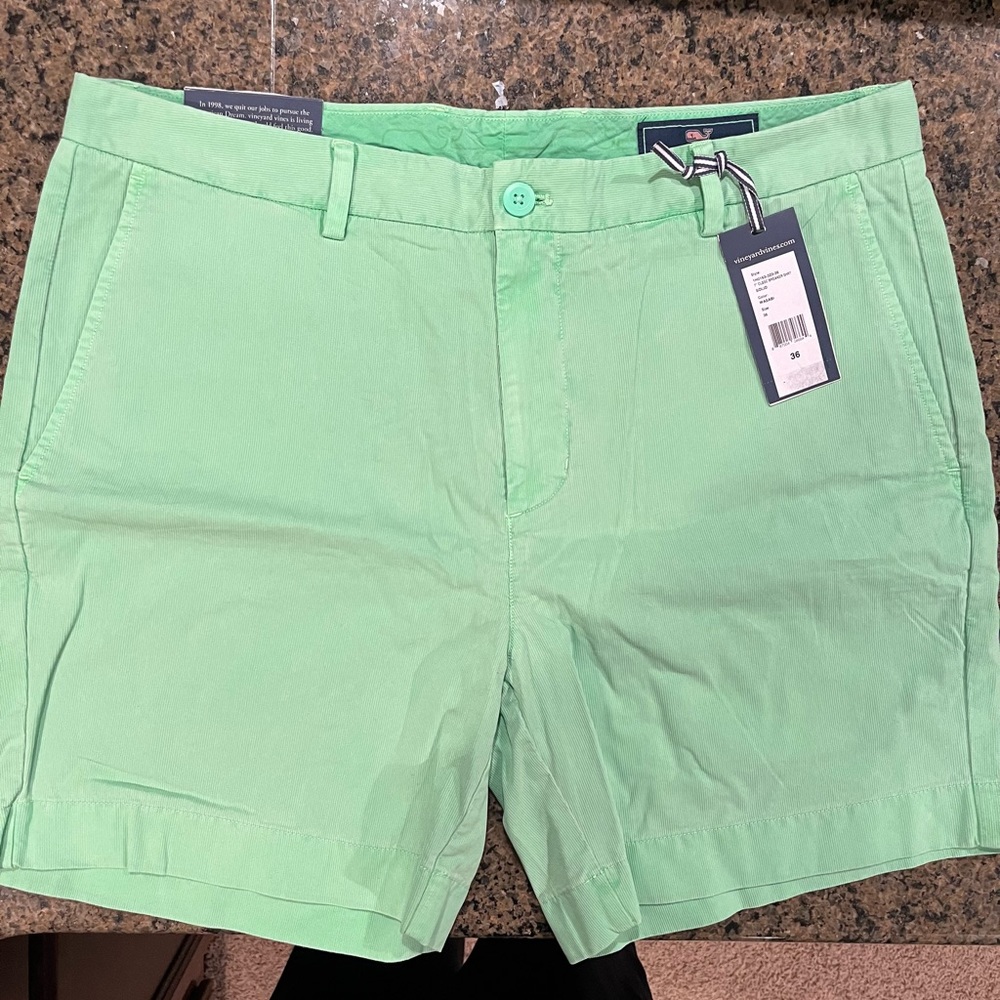 New with tags Vineyard Vines Men’s Flat Front Short Lime Green